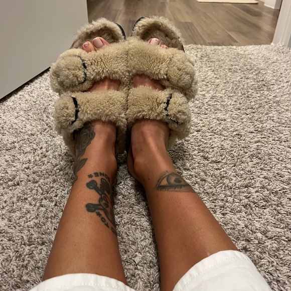 Fuzzy birks! Great condition! Get cozy for winter! - Picture 1 of 3